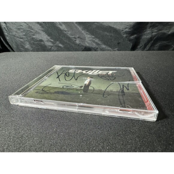 Skillet "Comatose" CD Case (Signed by the Band Members) No Music CD - Picture 5 of 9